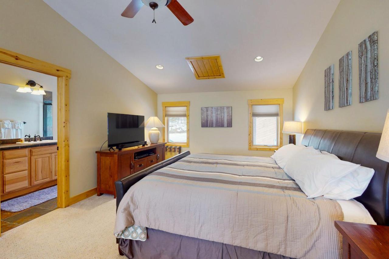 فيلا Spruce Ridge Retreat فريزر المظهر الخارجي الصورة
